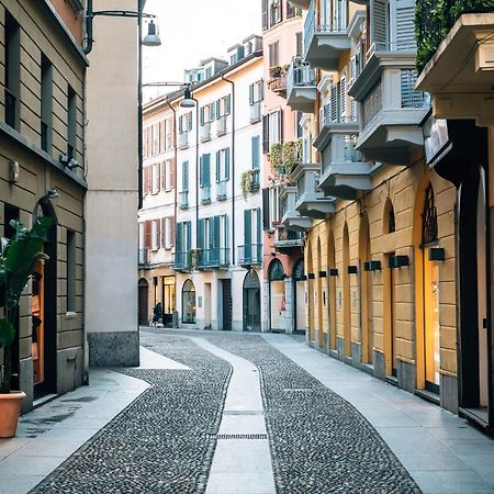 Zona Navigli - Smart House Con Tv 50 E Fast Wifi Apartment Milan Luaran gambar