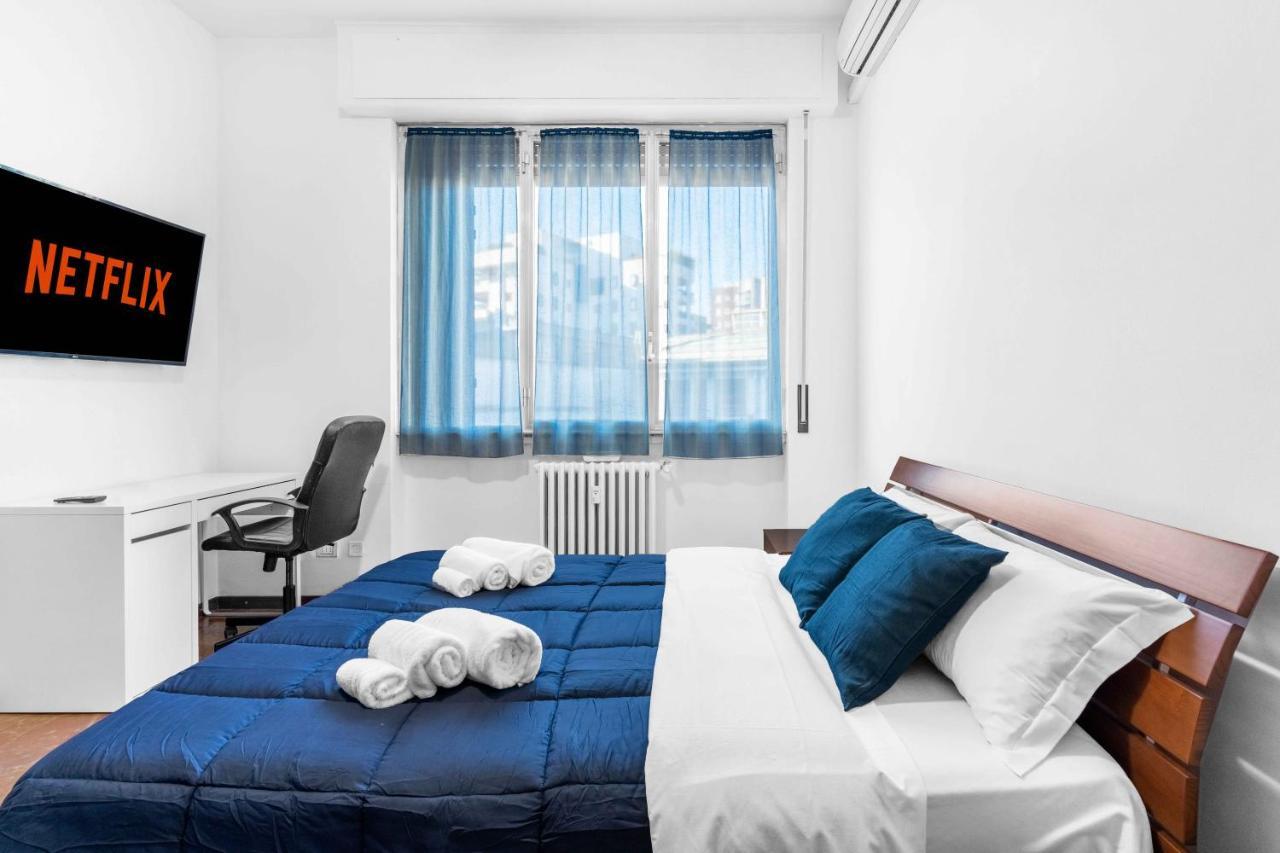Zona Navigli - Smart House Con Tv 50 E Fast Wifi Apartment Milan Luaran gambar