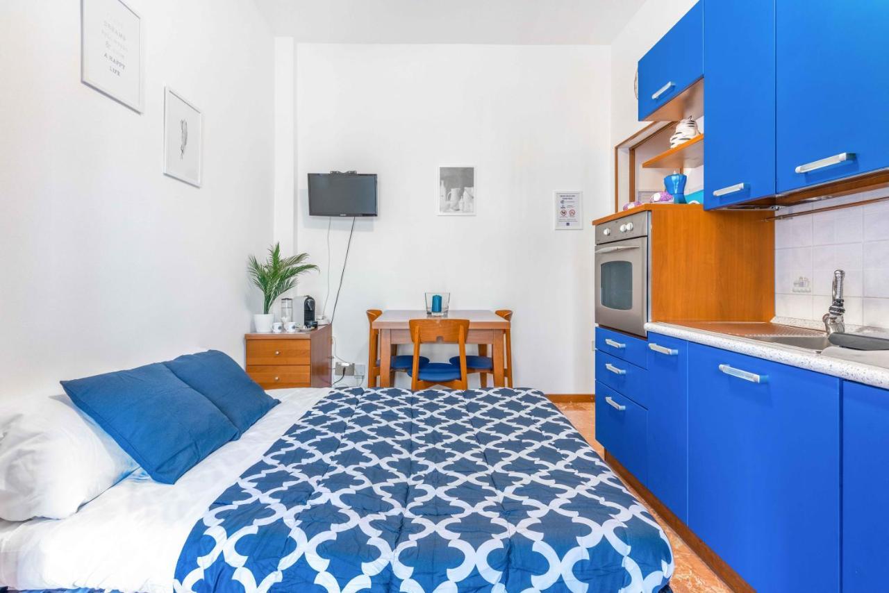 Zona Navigli - Smart House Con Tv 50 E Fast Wifi Apartment Milan Luaran gambar
